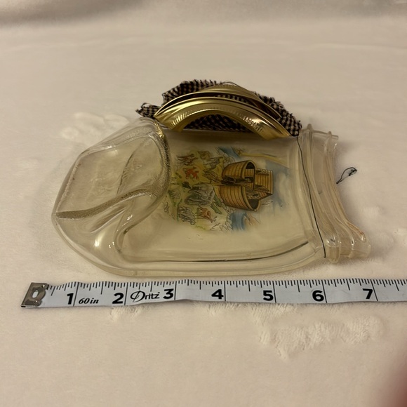 Flat Atlas Special Mason Jar with Noah’s Ark picture. - Picture 5 of 6